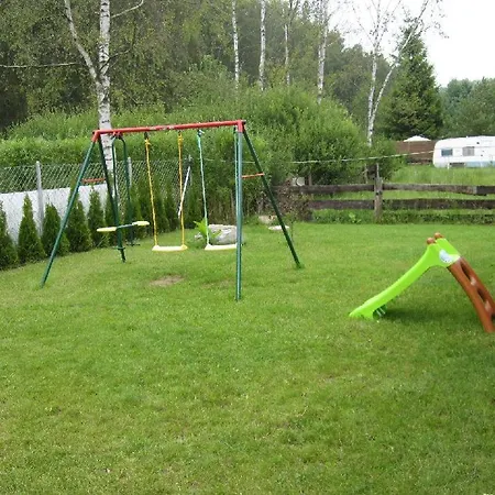 Orman Evi U Mirki I Leszka
